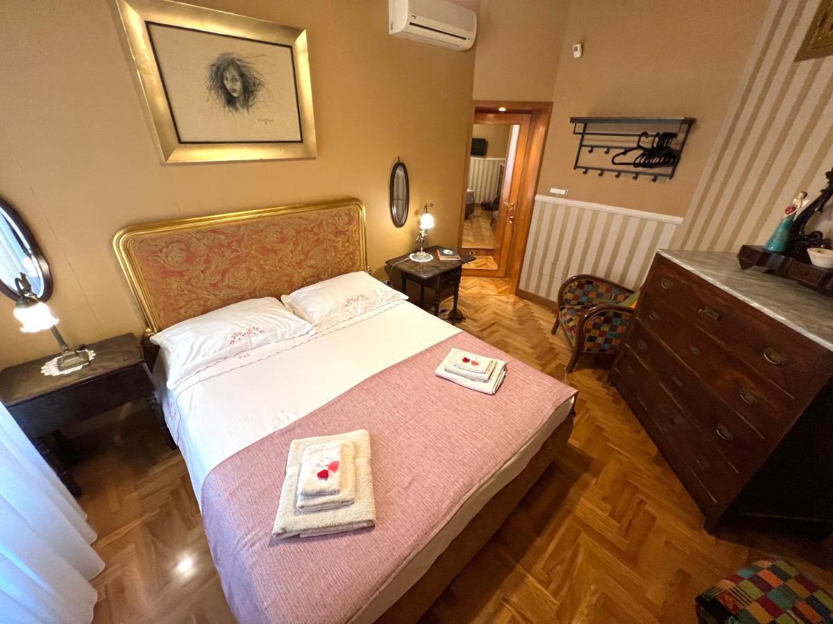 B&B Michelangelo Napels Buitenkant foto
